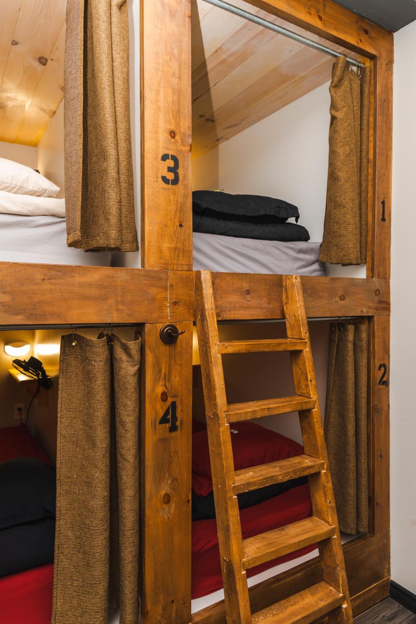 The Haven Hostel Тандер-Бей Экстерьер фото
