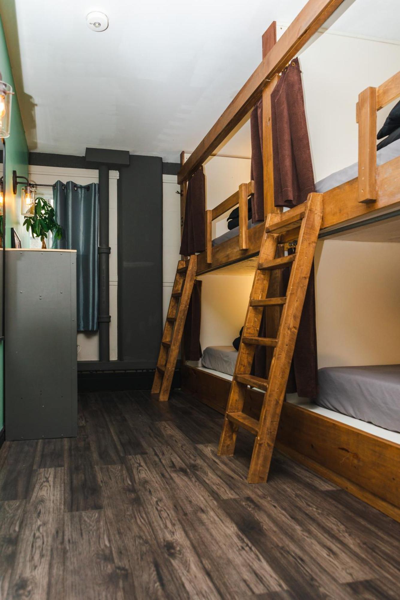 The Haven Hostel Тандер-Бей Экстерьер фото